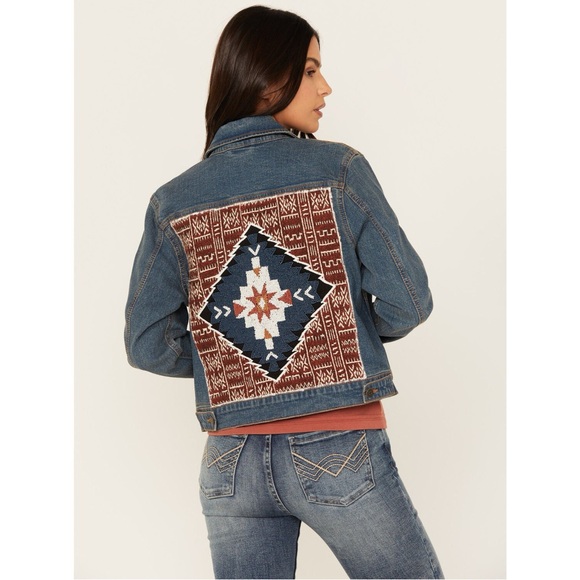 Idyllwind Jackets & Blazers - Idyllwind Southwestern Beaded Denim Jacket